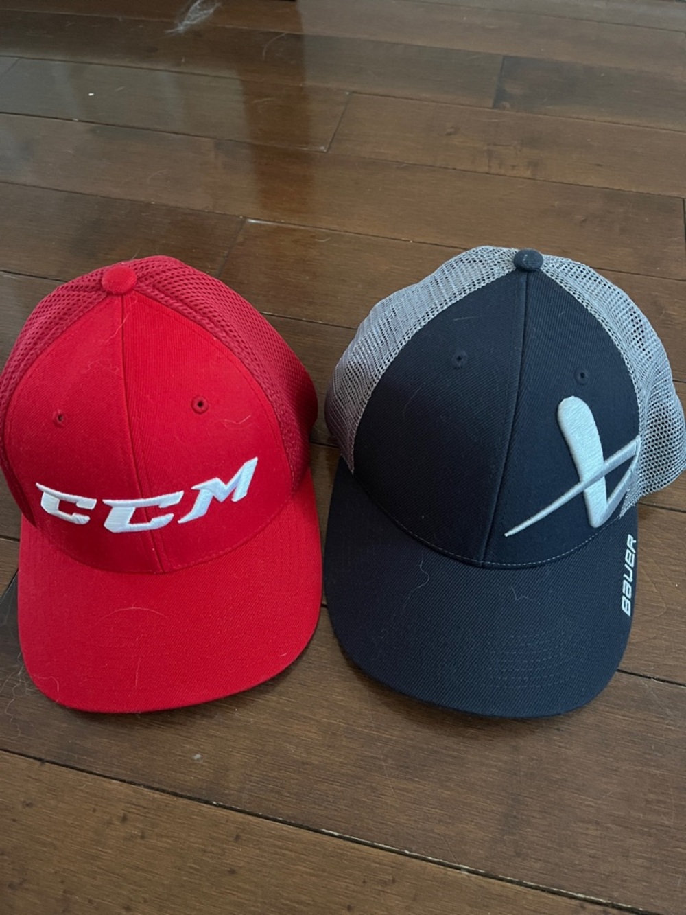 Ccm and bauer cap